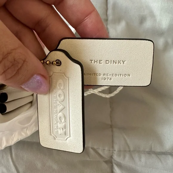 **SOLD** Coach Dinky Bag- Chalk NWT - Picture 9 of 10